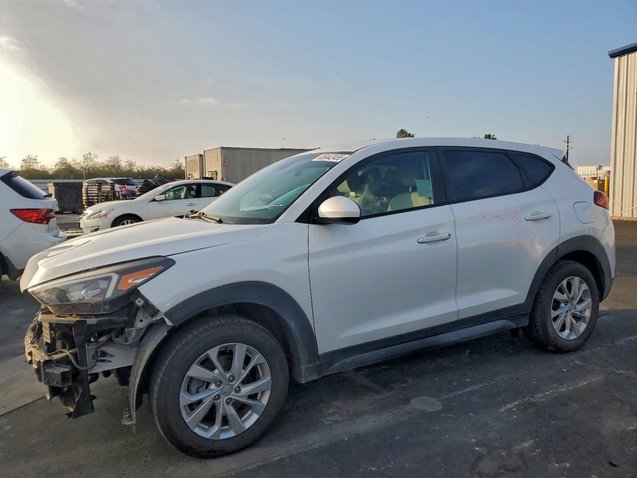 HYUNDAI TUCSON SE