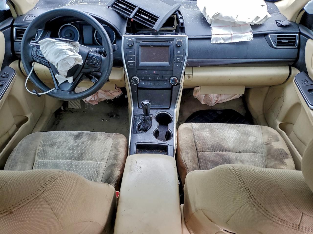 Lot #3309796427 2017 TOYOTA CAMRY LE