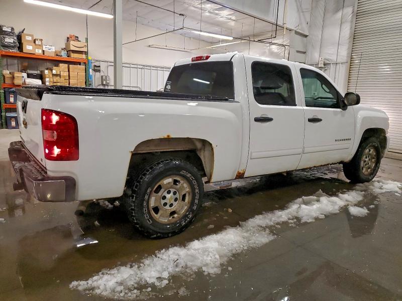 2011 CHEVROLET SILVERADO #3311643245