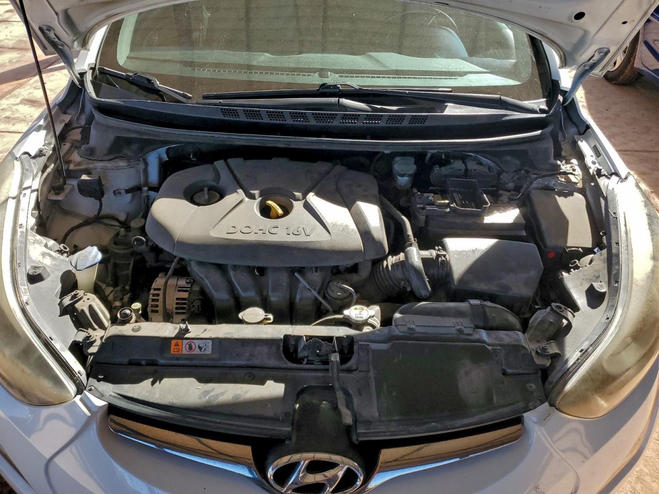 Lot #3302918057 2016 HYUNDAI ELANTRA SE