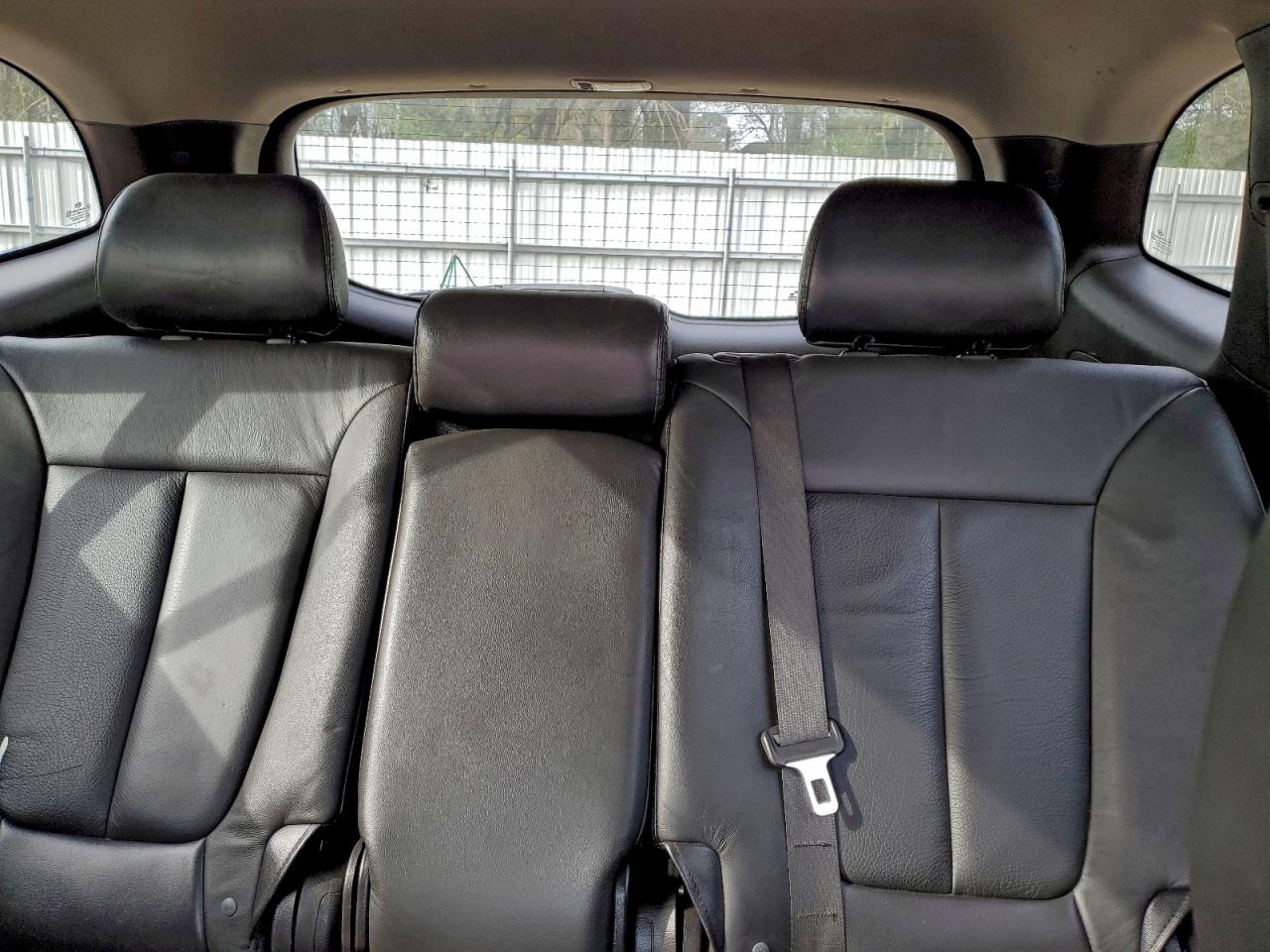 Lot #3319000326 2010 HYUNDAI SANTA FE L