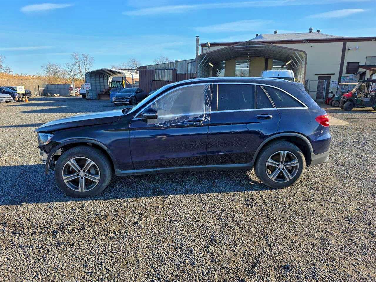 MERCEDES-BENZ GLC-CLASS 300 4MATIC