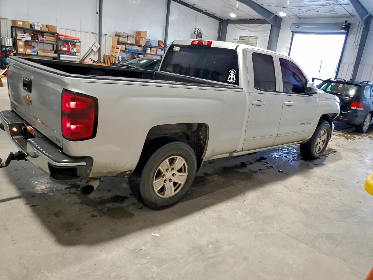 CHEVROLET SILVERADO C1500 LT