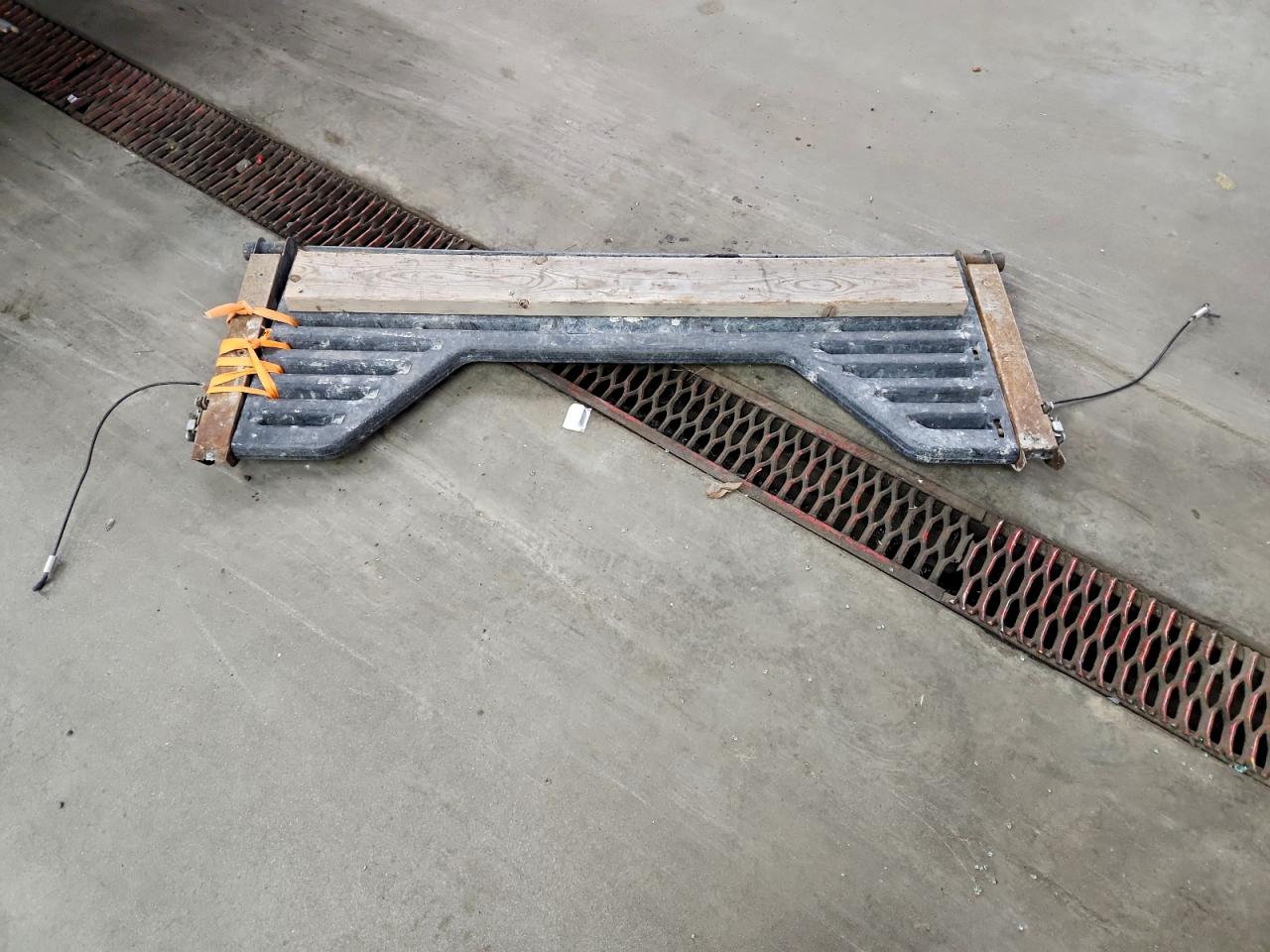 Lot #3318077370 2008 FORD F350 SRW S