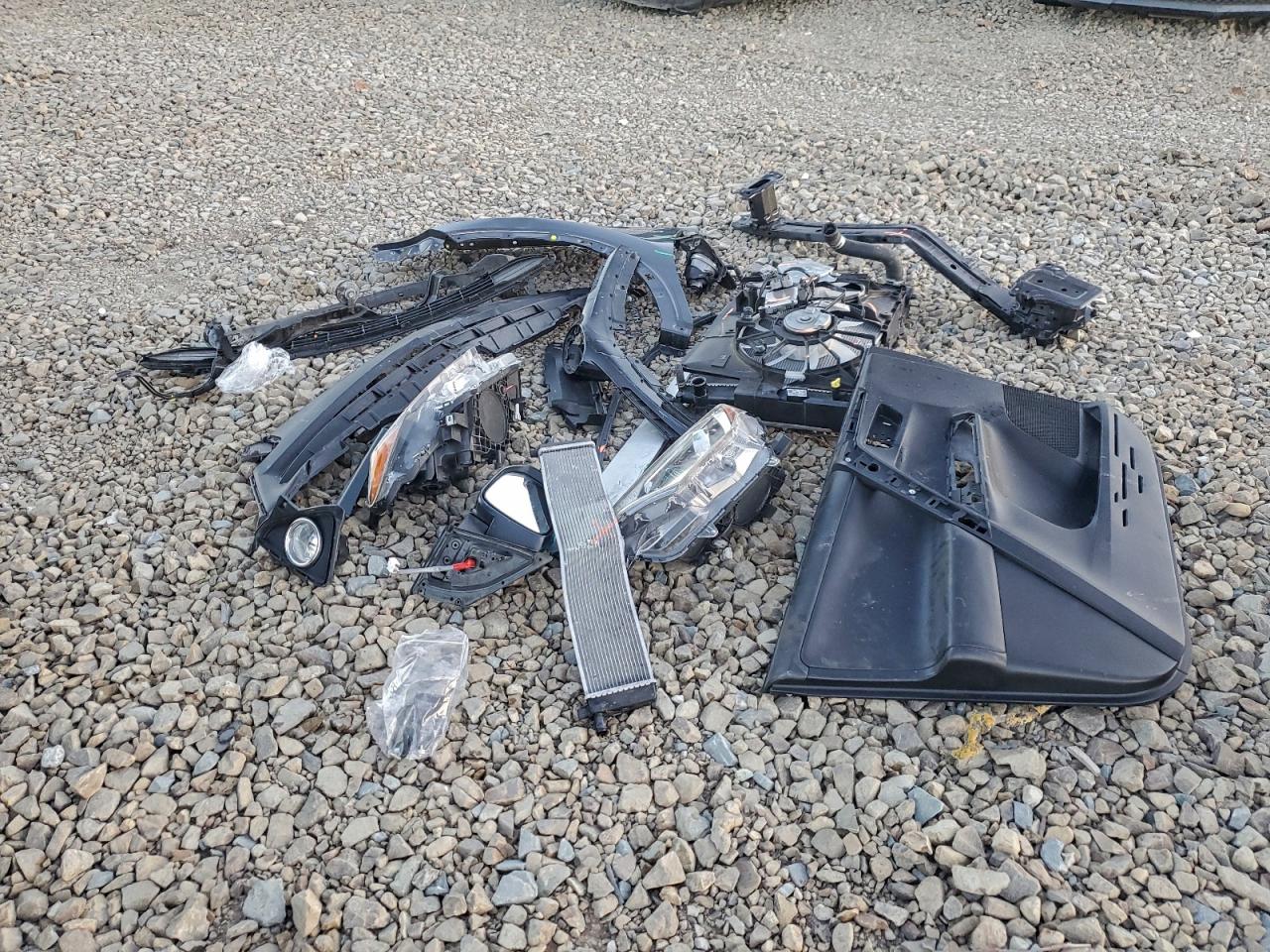 Lot #3317026096 2018 TOYOTA RAV4 HV LE