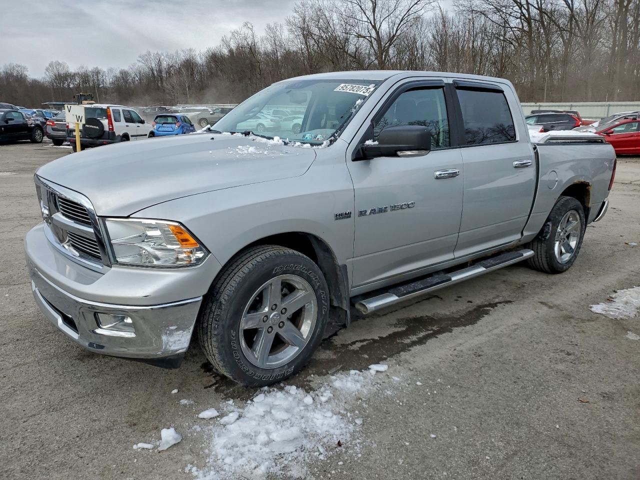 DODGE RAM 1500 SLT
