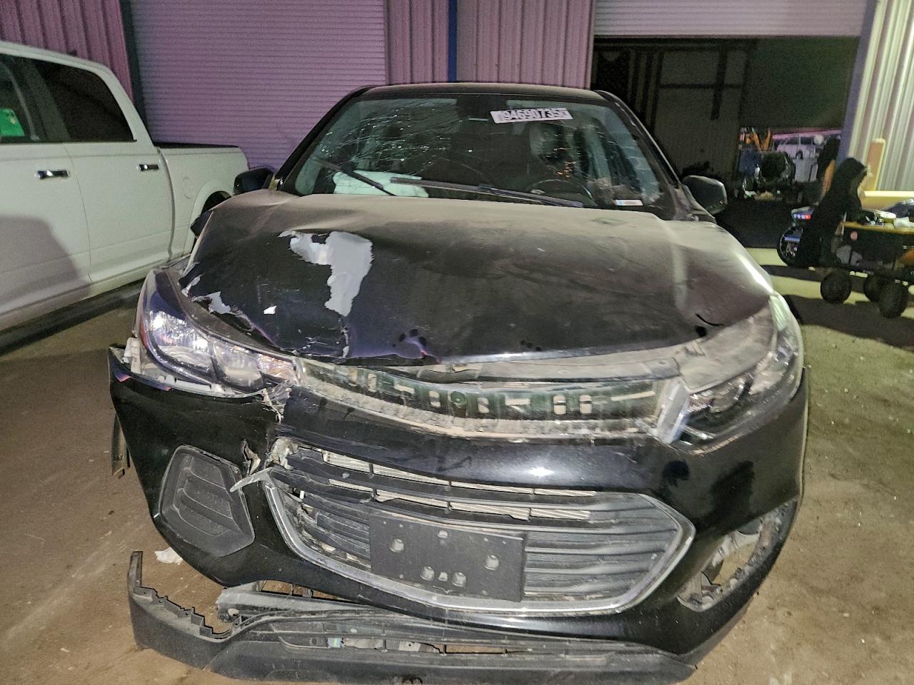 Lot #3317748065 2020 CHEVROLET TRAX LS