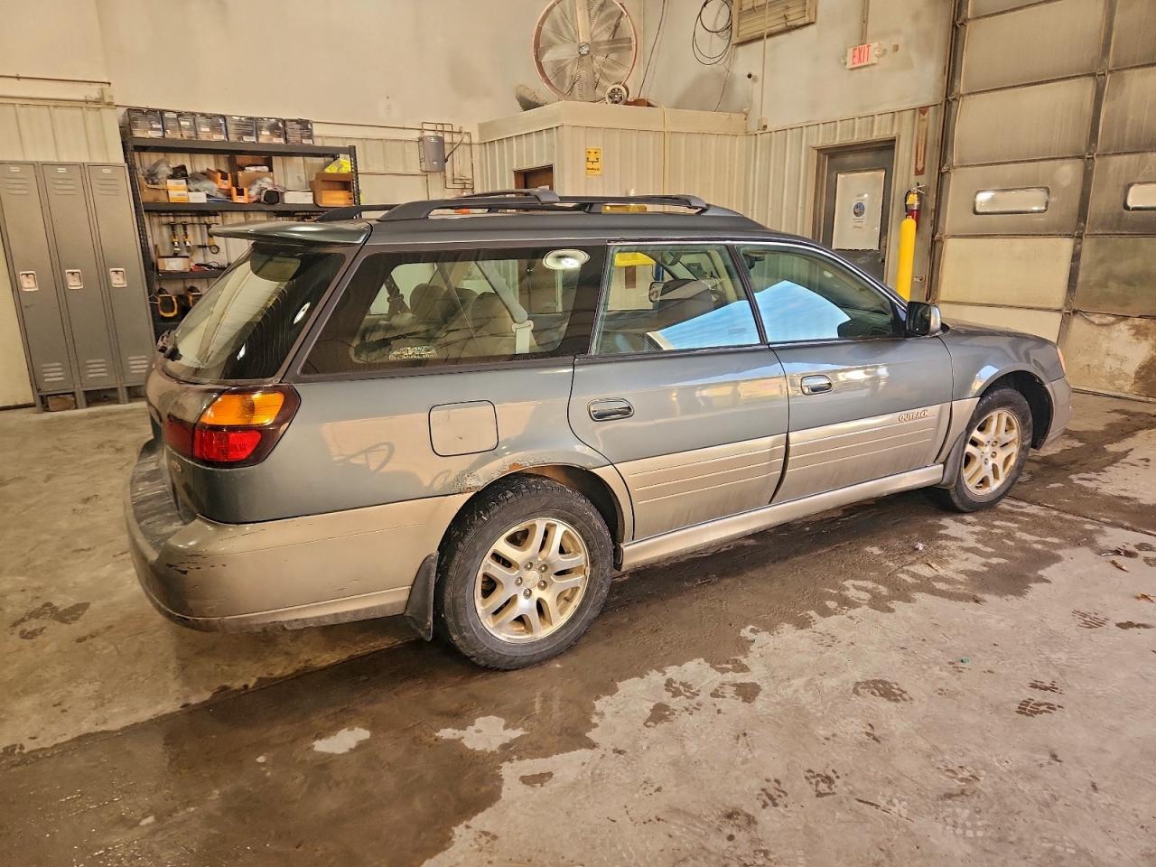 Lot #3309264617 2001 SUBARU LEGACY OUT