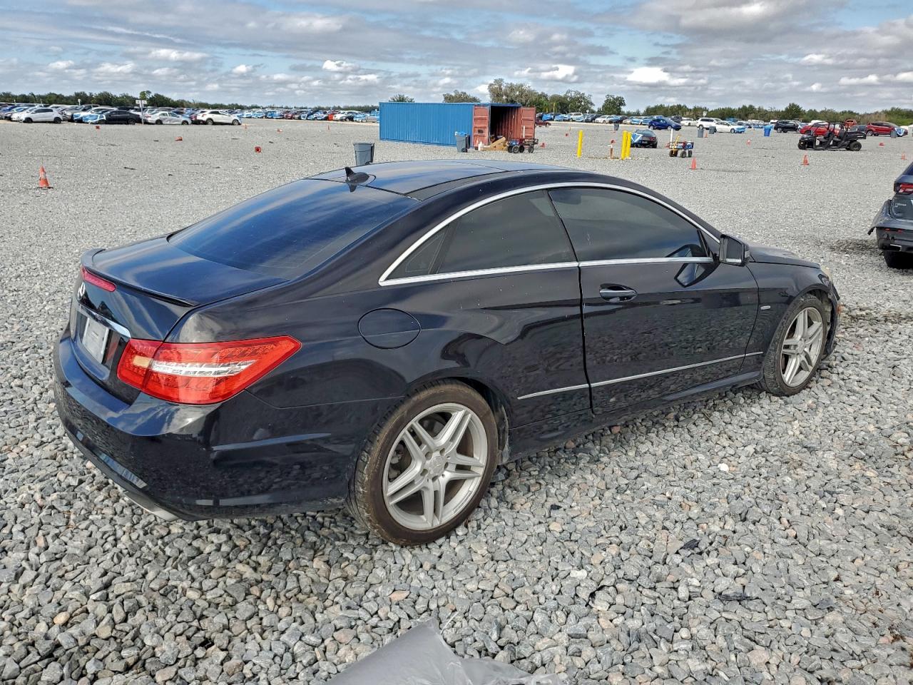 MERCEDES-BENZ E-CLASS 550