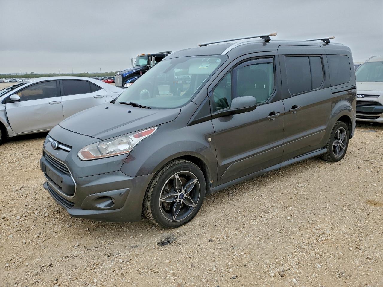 FORD TRANSIT CONNECT TITANIUM