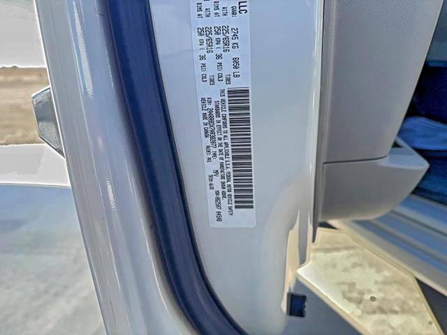 2010 CHRYSLER TOWN & COU #3301762369