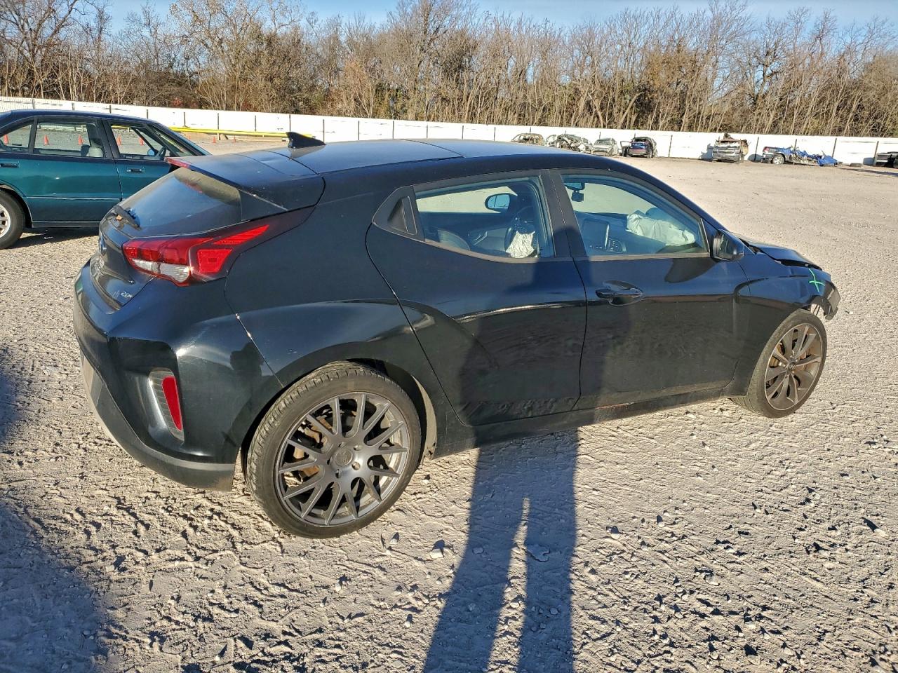 HYUNDAI VELOSTER BASE