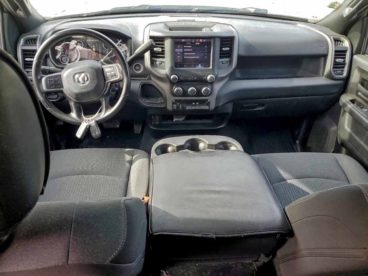 RAM 2500 TRADESMAN