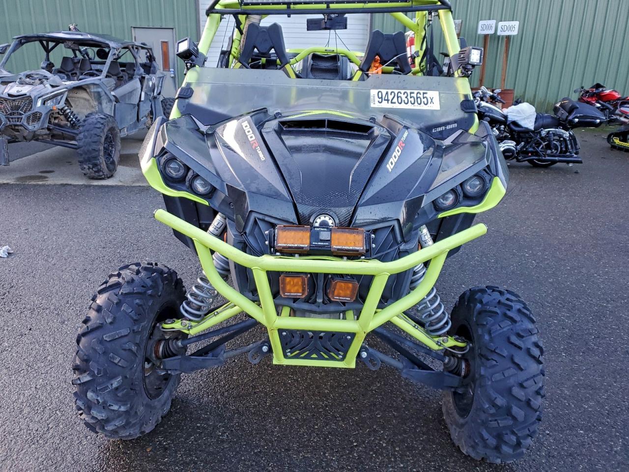 Lot #3318071370 2015 CAN-AM MAVERICK 1