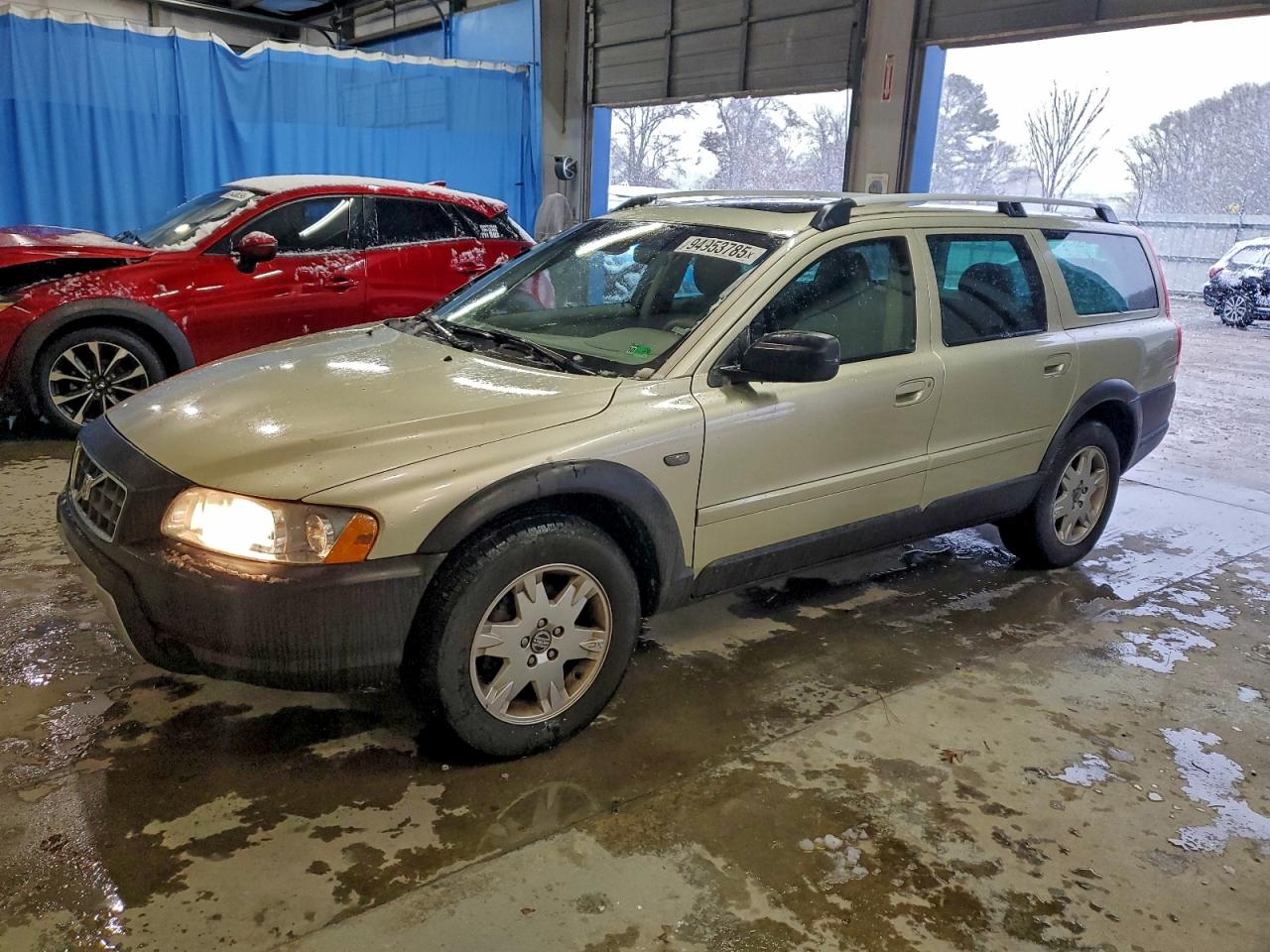 Lot #3309286619 2006 VOLVO XC70