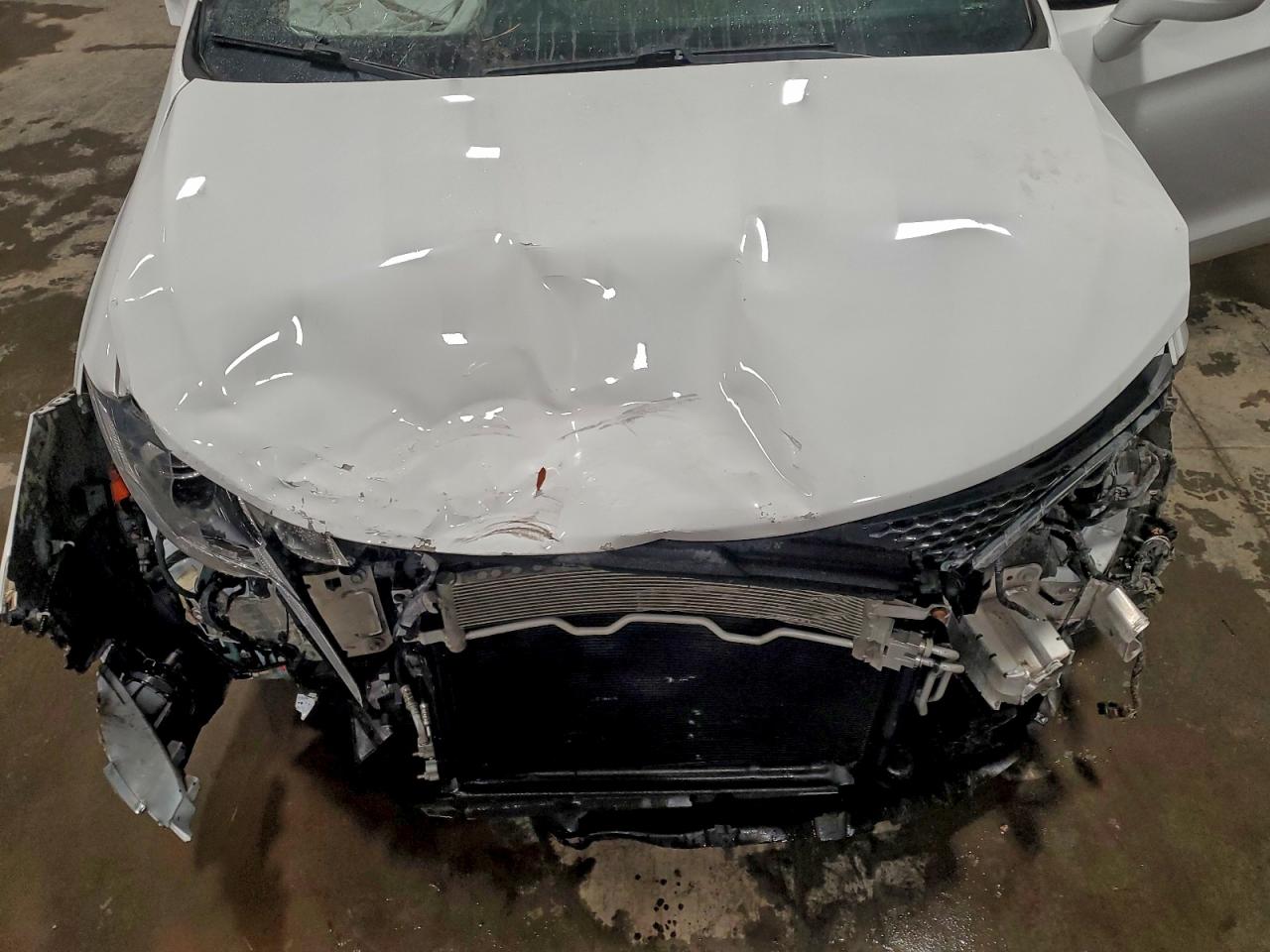 CHRYSLER PACIFICA TOURING L