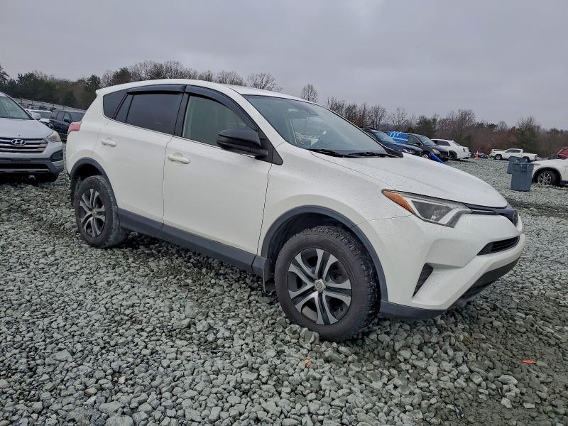 2018 TOYOTA RAV4 LE #3316969091