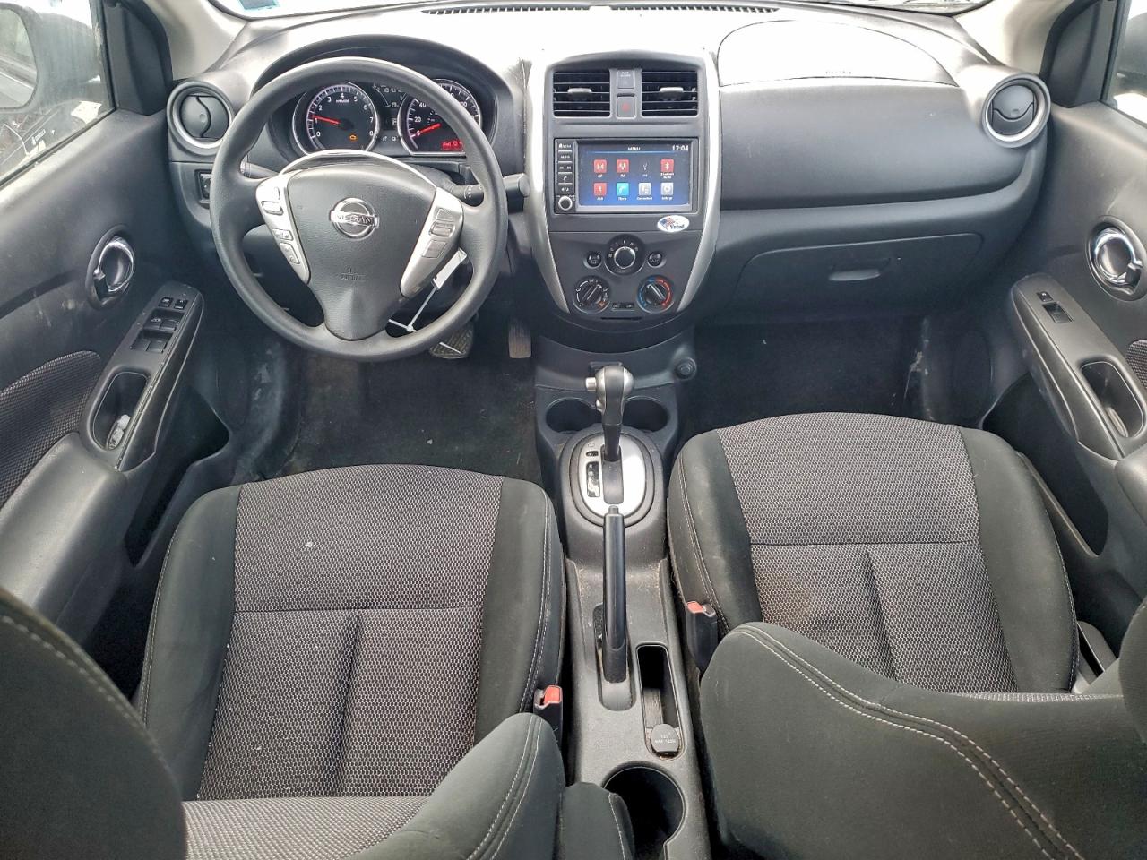 NISSAN VERSA S