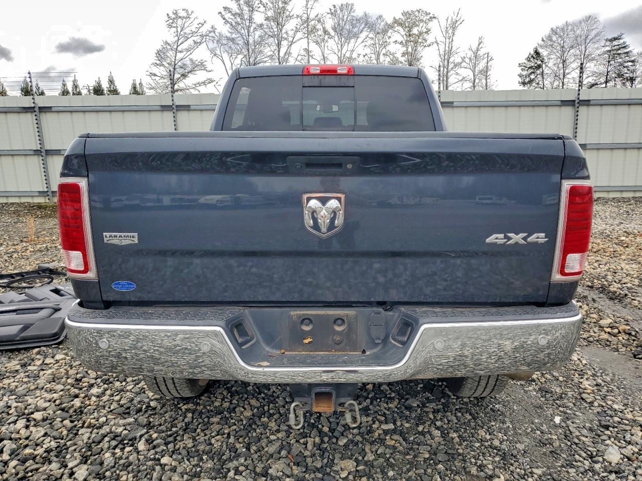 RAM 2500 LARAMIE