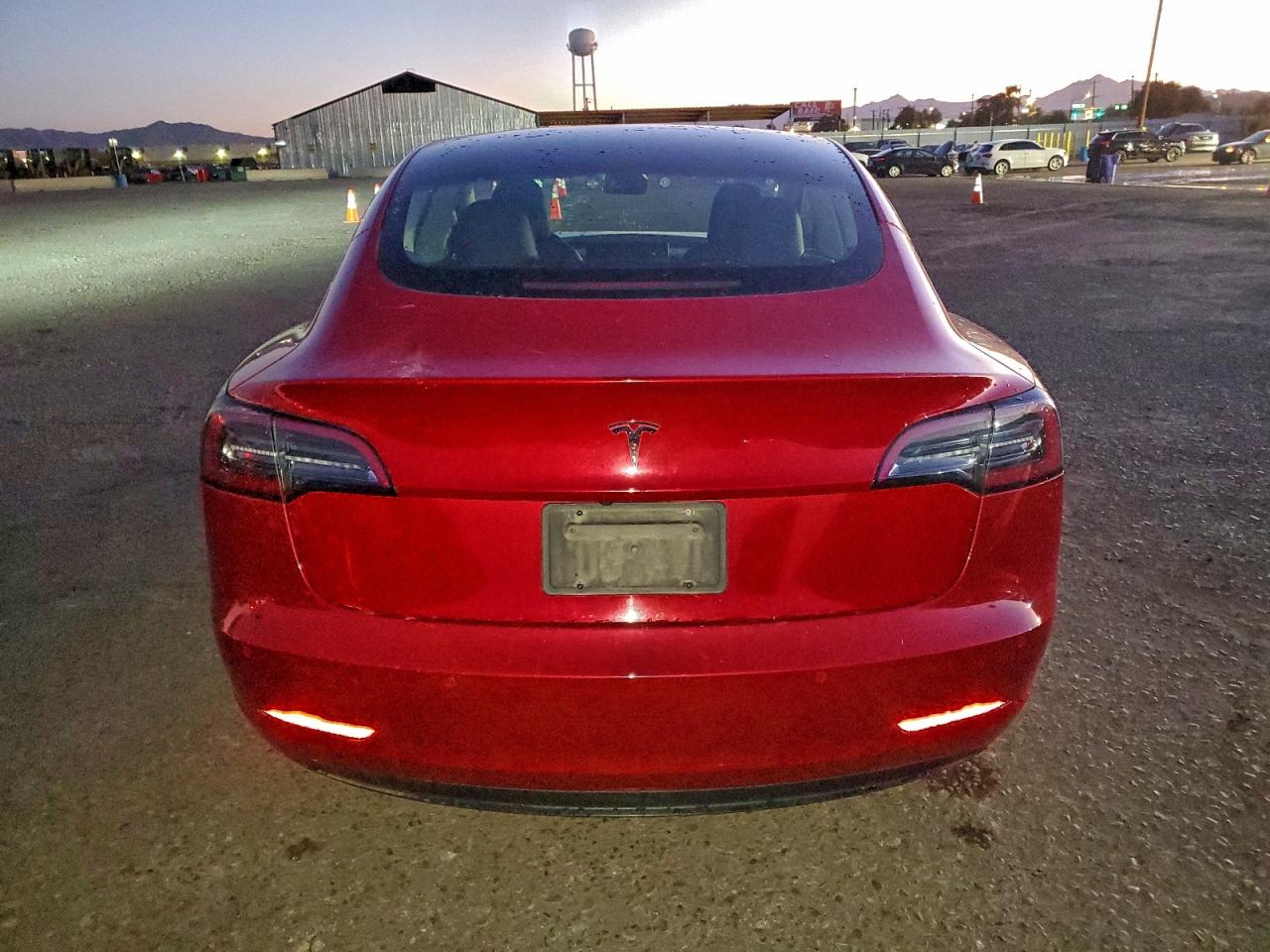 Lot #3318889944 2022 TESLA MODEL 3