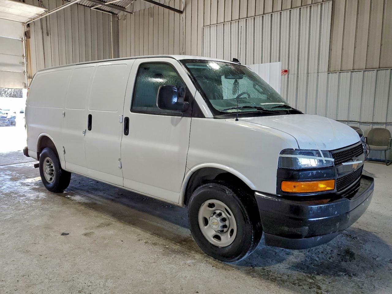 Lot #3317761065 2025 CHEVROLET EXPRESS G2