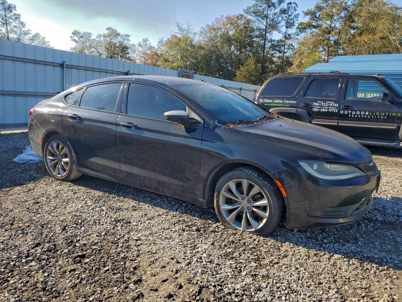 2015 CHRYSLER 200 S #3309470572
