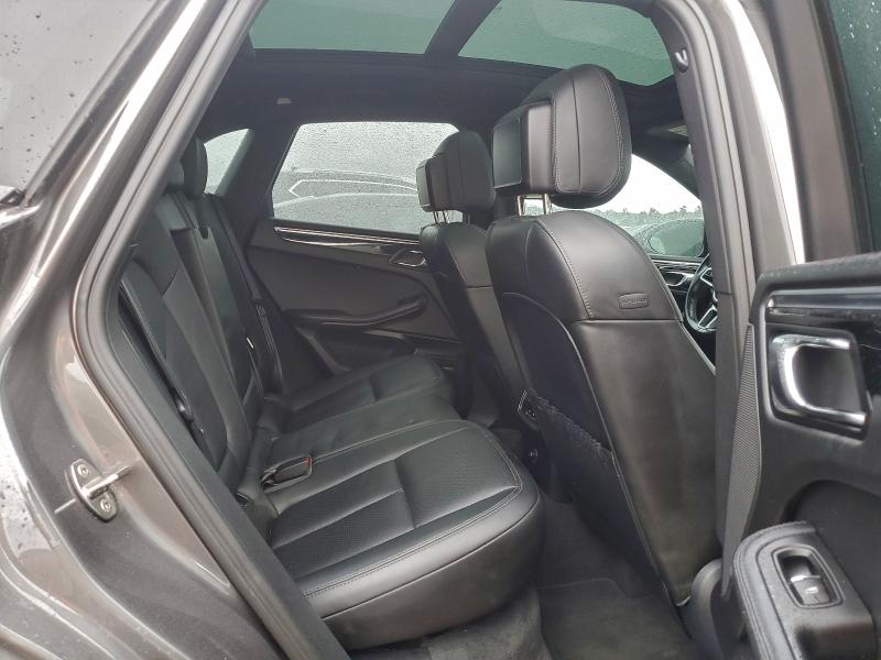 2016 PORSCHE MACAN S #3309336979