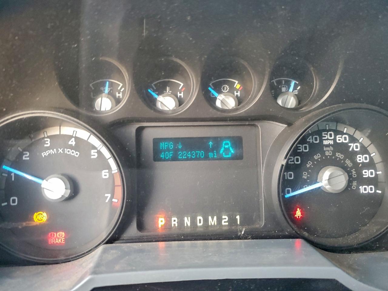 FORD F-350 SUPER DUTY