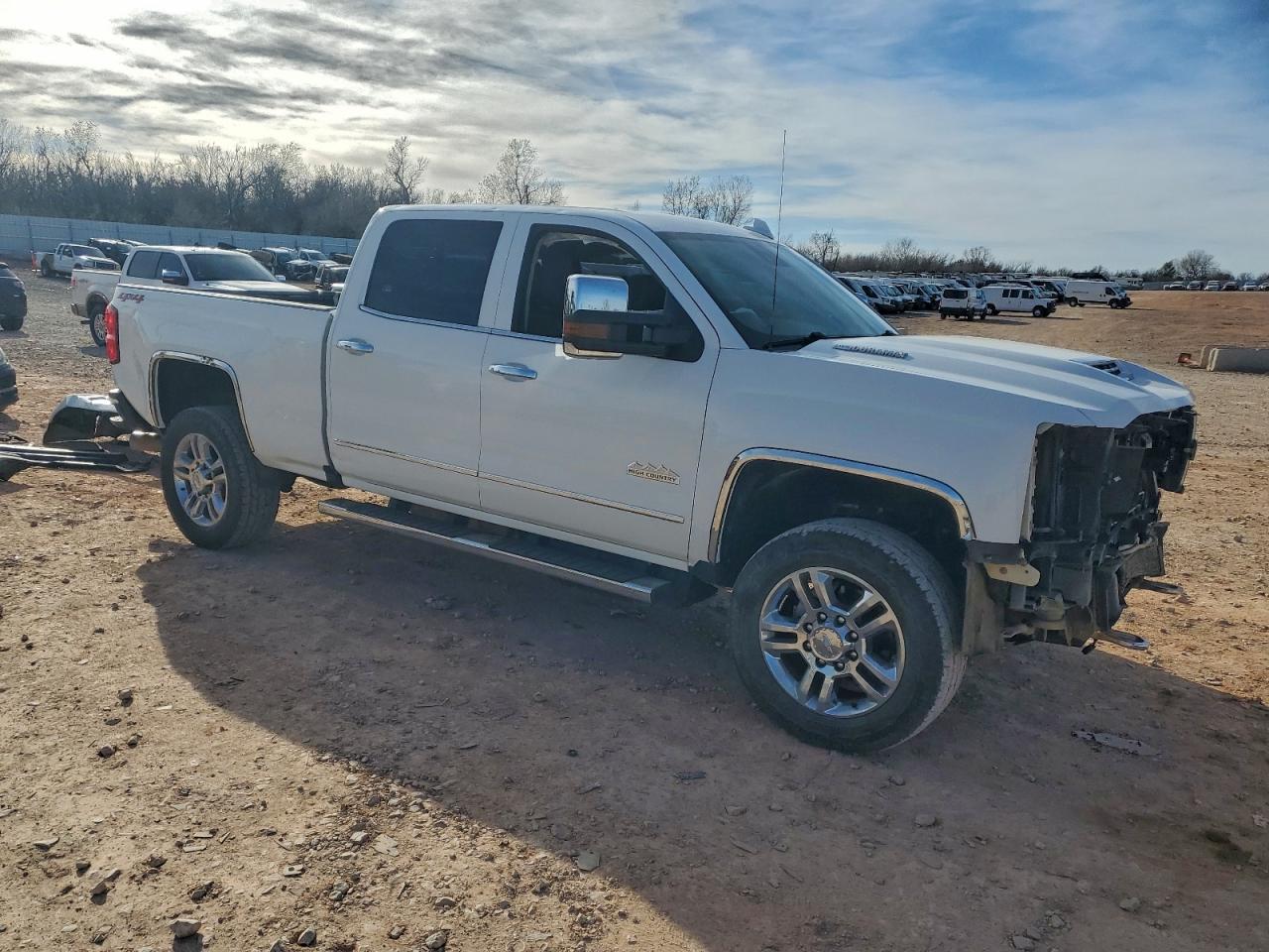 CHEVROLET SILVERADO K2500 HIGH COUNTRY