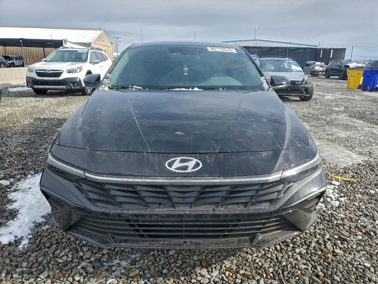 HYUNDAI ELANTRA BLUE