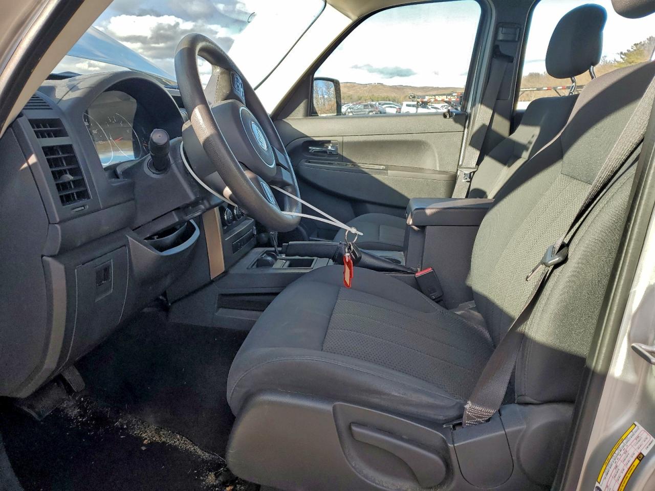 Lot #3315888153 2012 JEEP LIBERTY SP