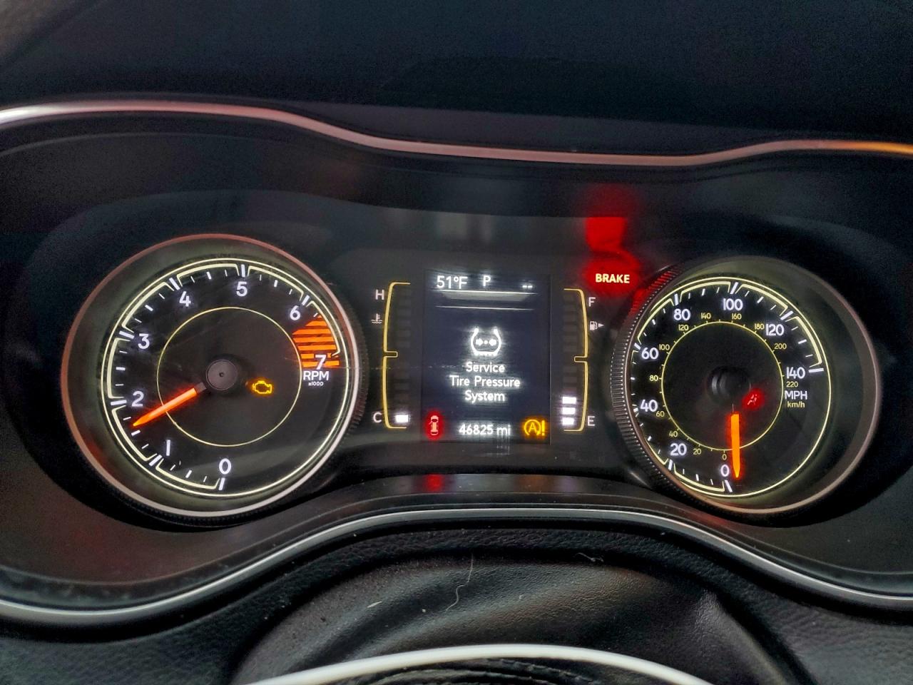 JEEP GRAND CHEROKEE LATITUDE PLUS