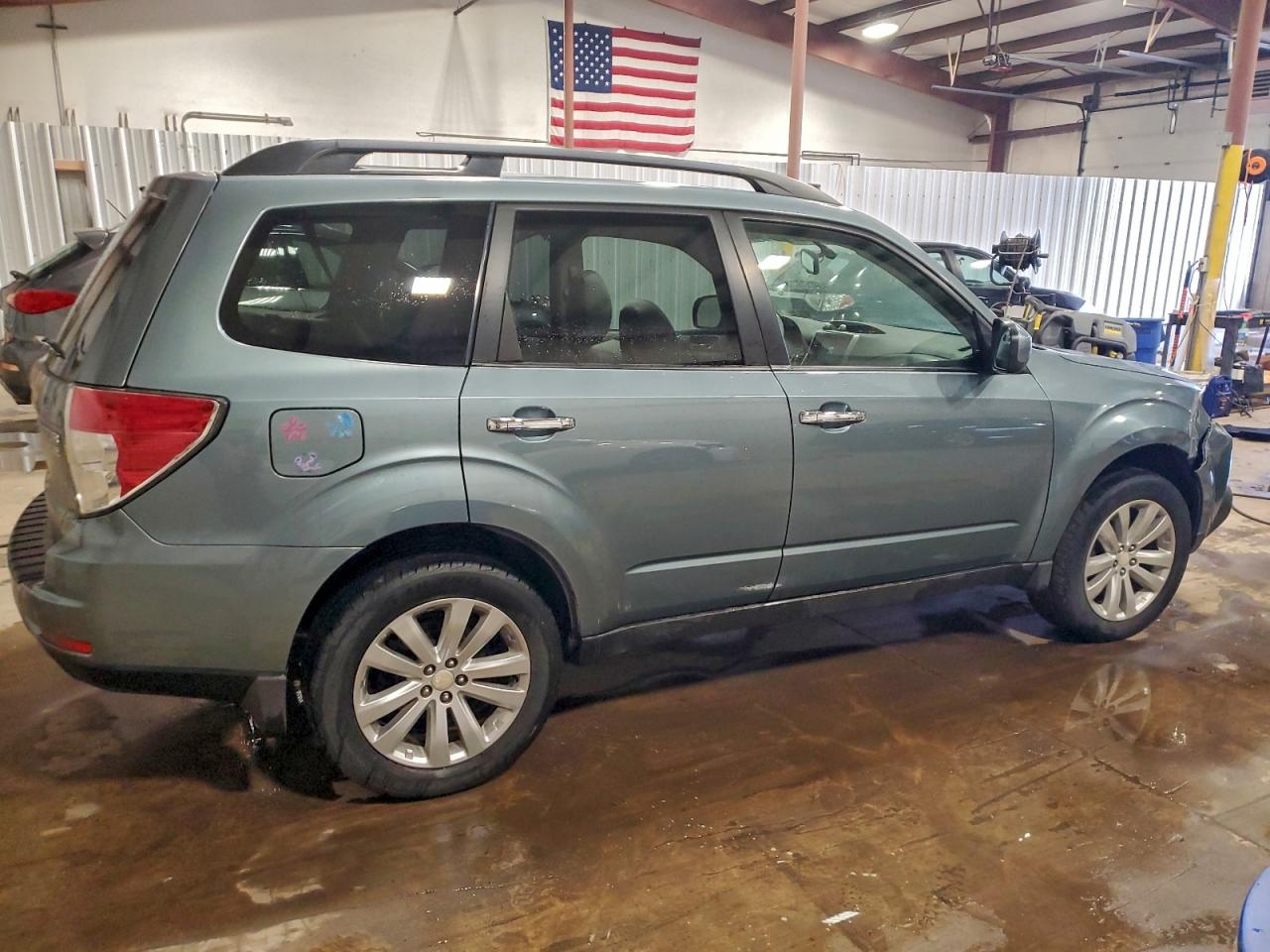 SUBARU FORESTER 2.5X PREMIUM