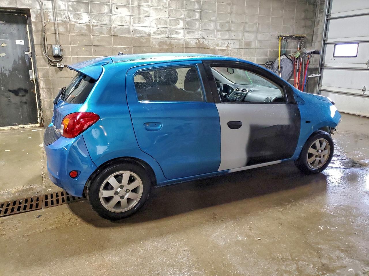 MITSUBISHI MIRAGE ES