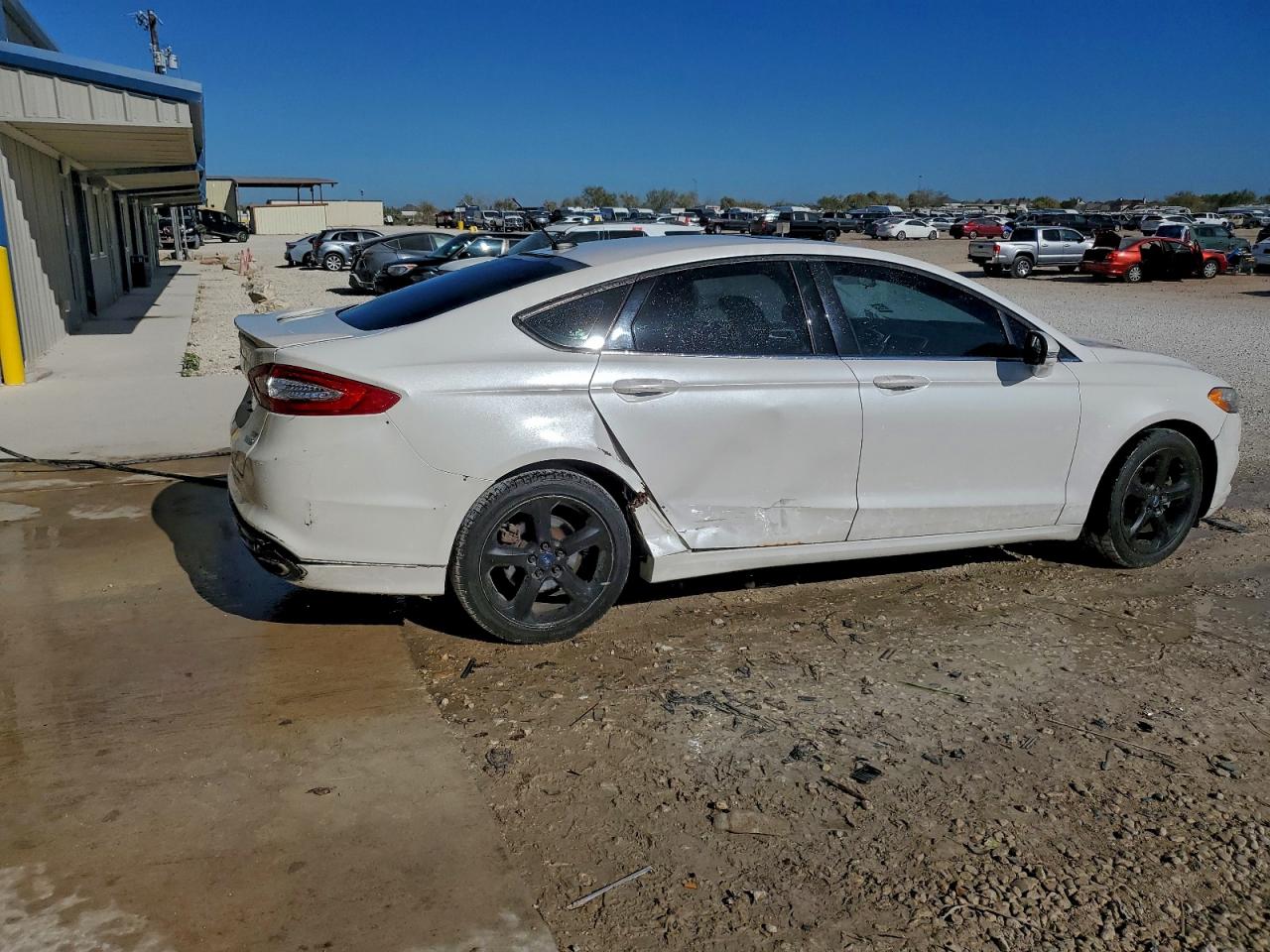 FORD FUSION SE