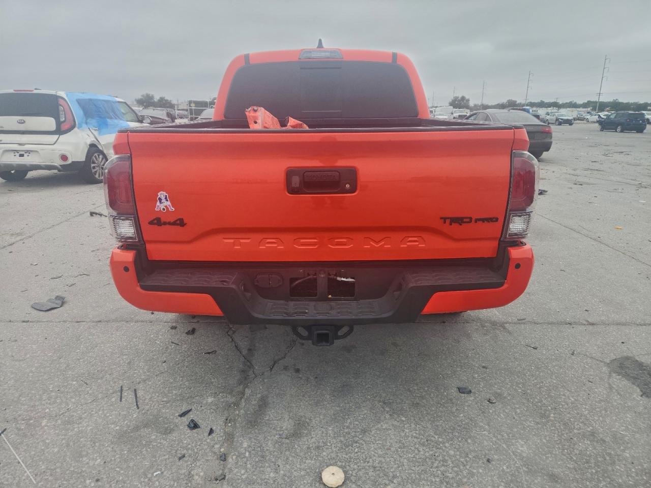 TOYOTA TACOMA DOUBLE CAB