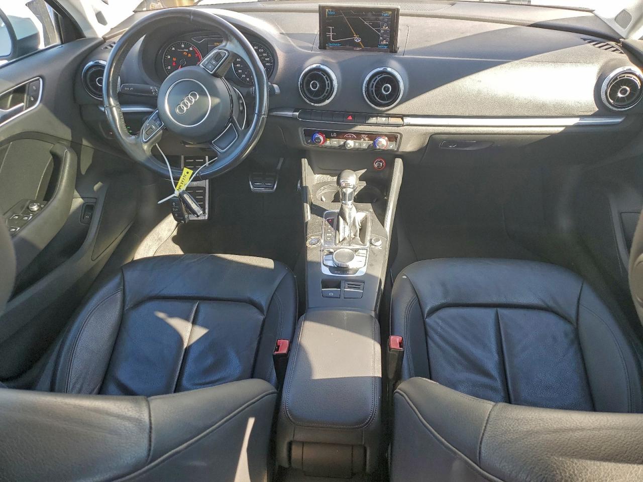 AUDI A3 PREMIUM PLUS