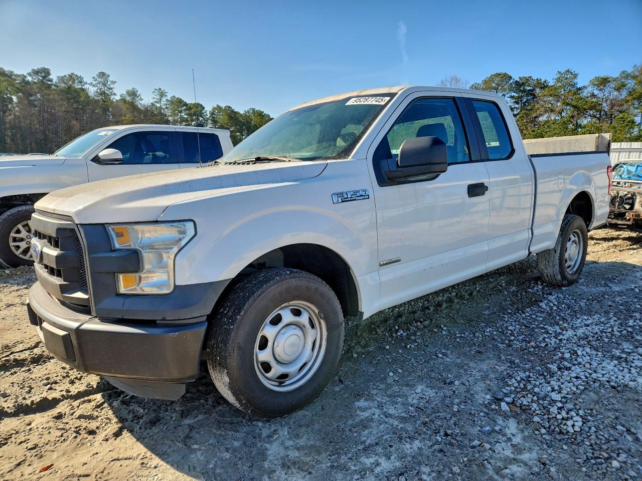 FORD F-150 SUPER CAB