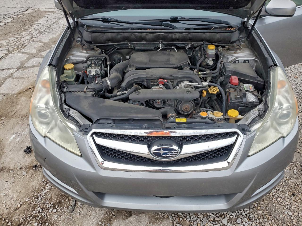 SUBARU LEGACY 2.5I PREMIUM
