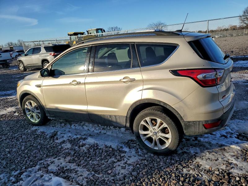 2018 FORD ESCAPE SE #3309442978