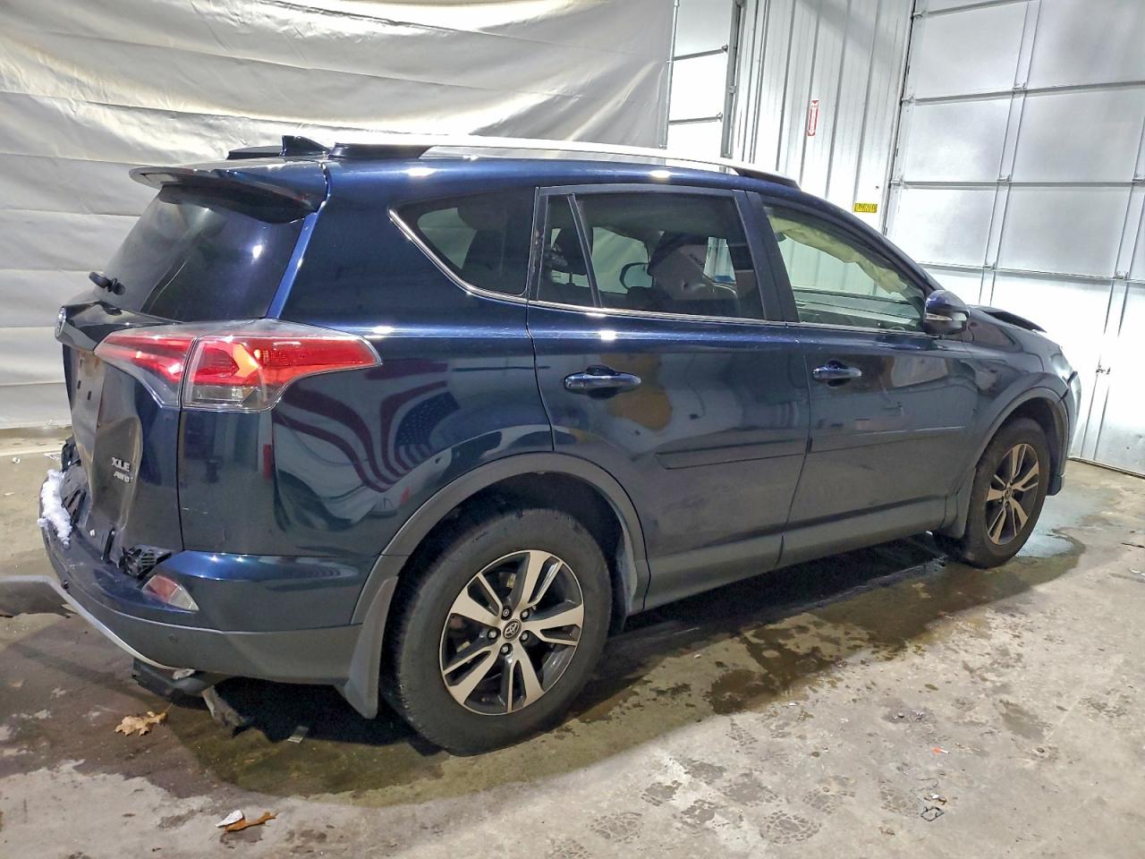 TOYOTA RAV4 XLE