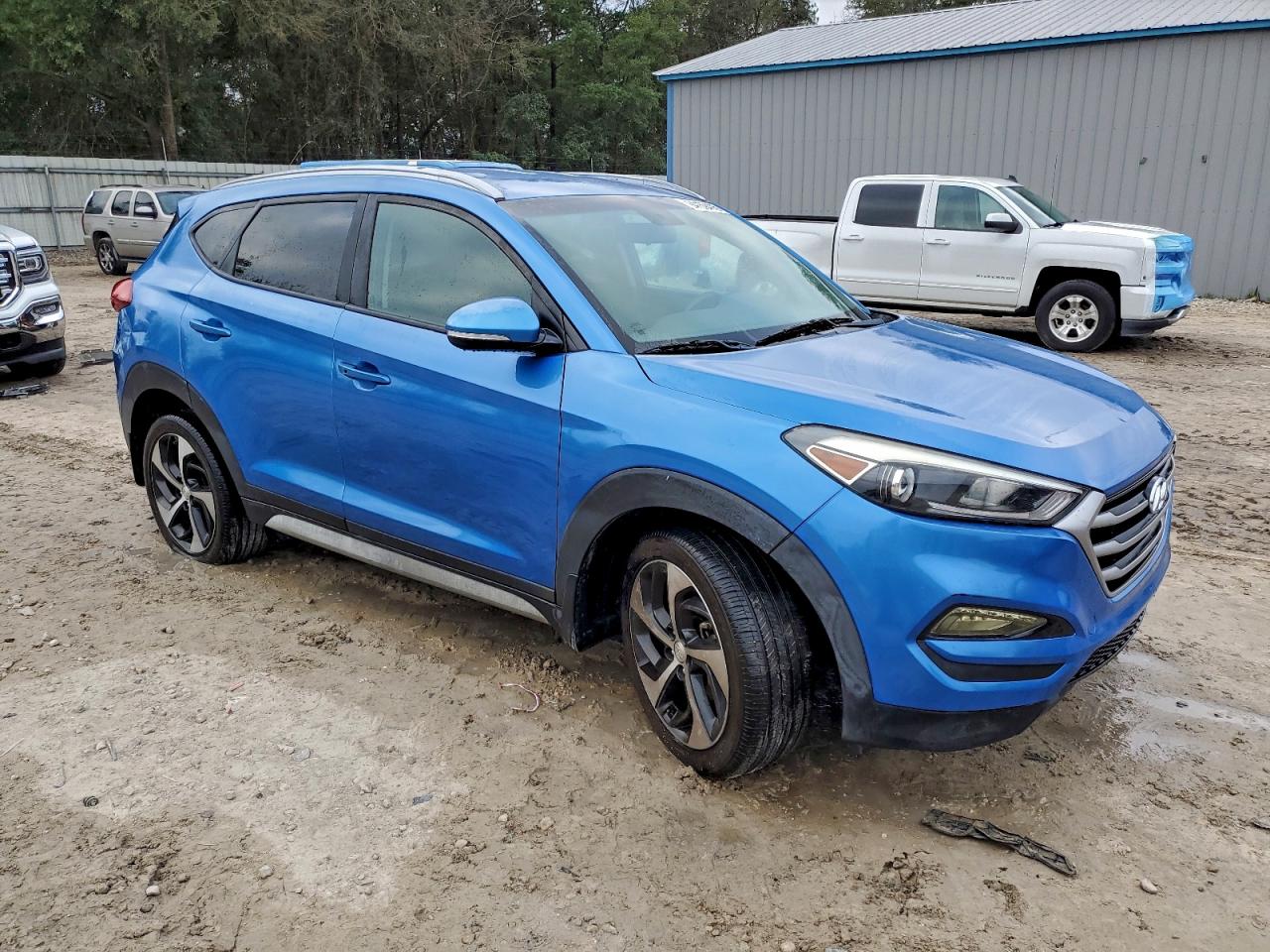 HYUNDAI TUCSON SPORT