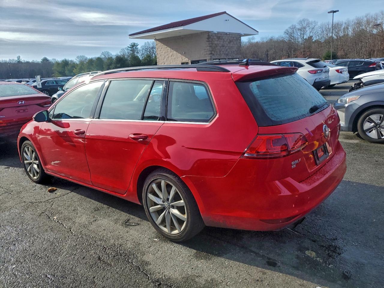 Lot #3309305621 2017 VOLKSWAGEN GOLF SPORT