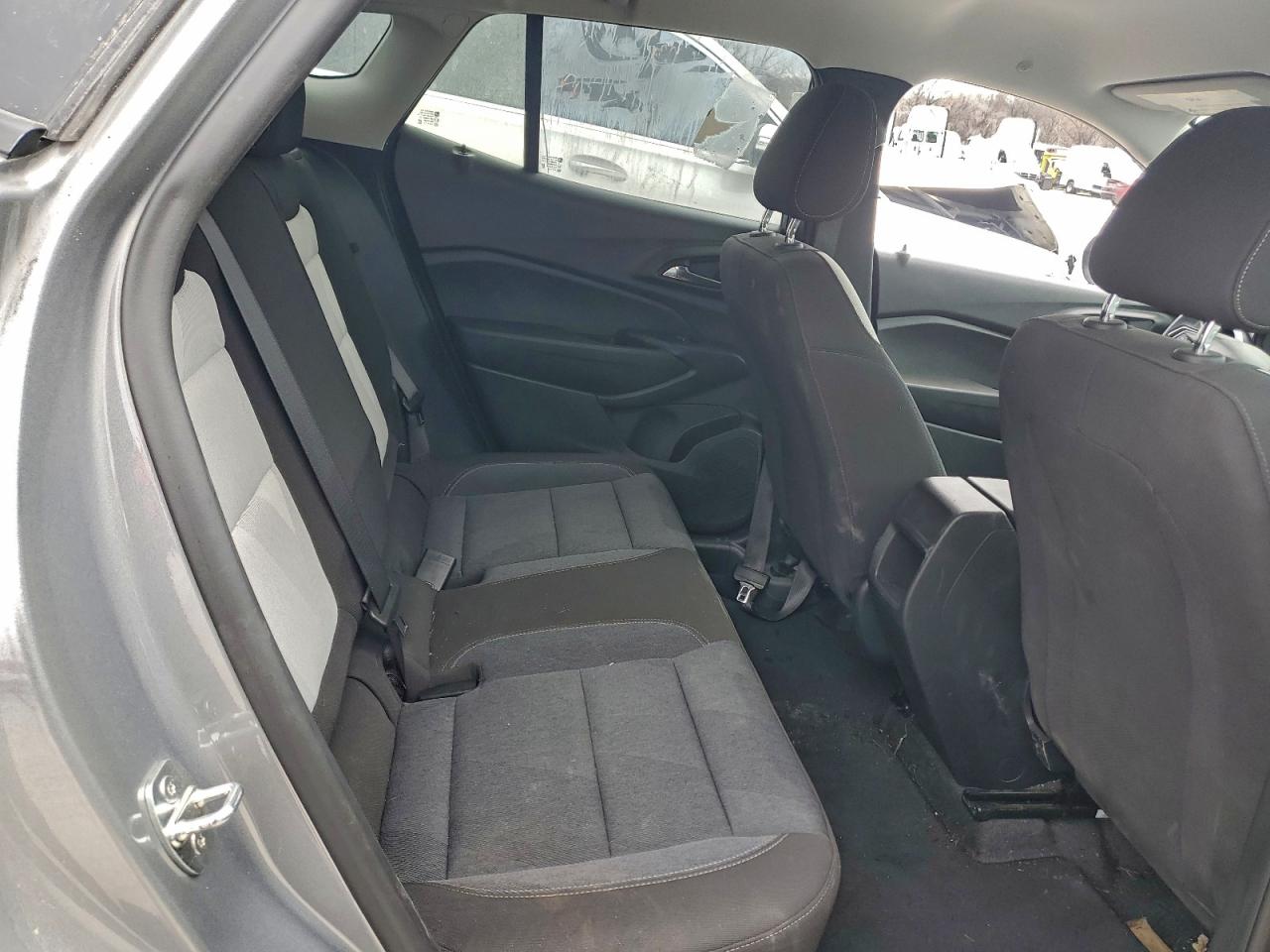 Lot #3317835196 2024 CHEVROLET TRAX LS