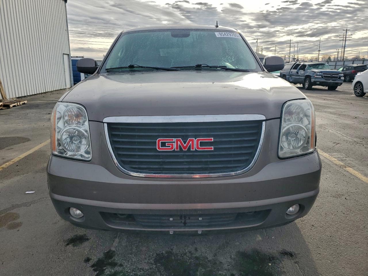 GMC YUKON K1500 SLT