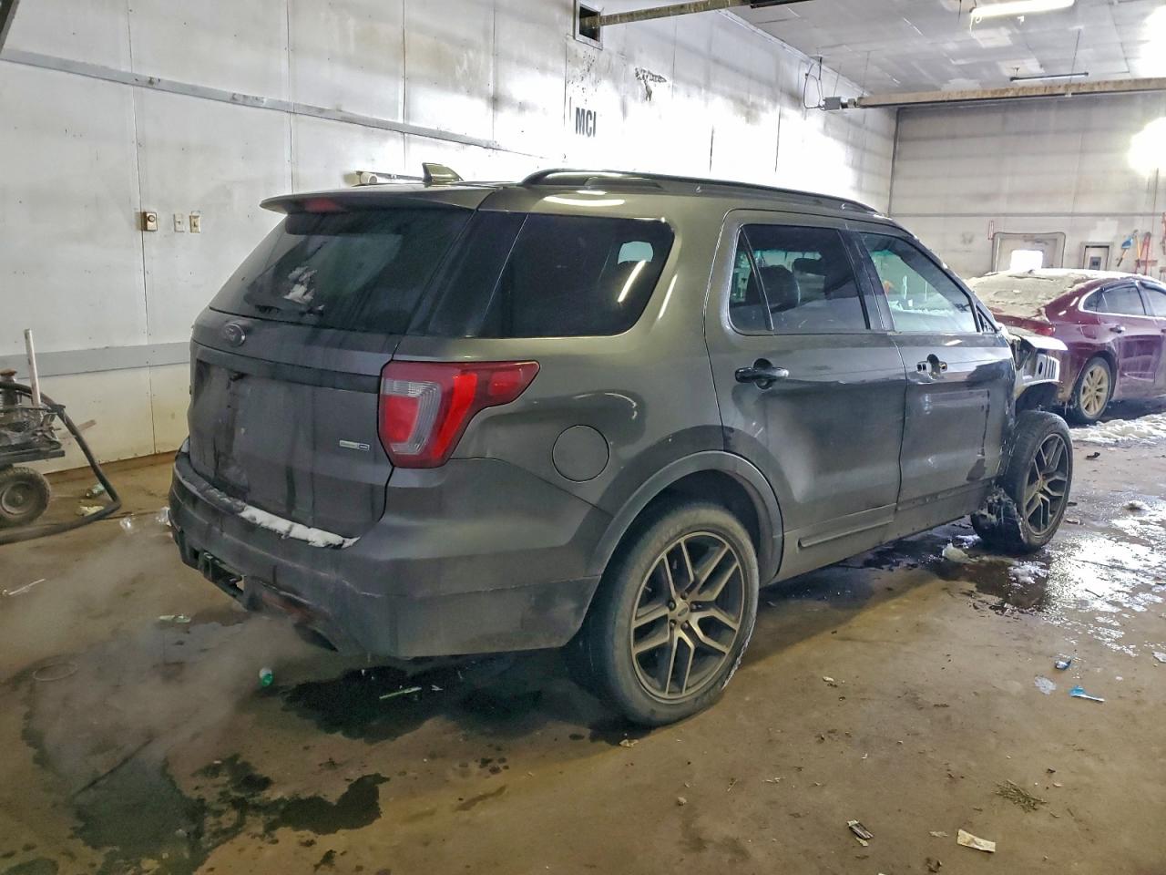 FORD EXPLORER SPORT