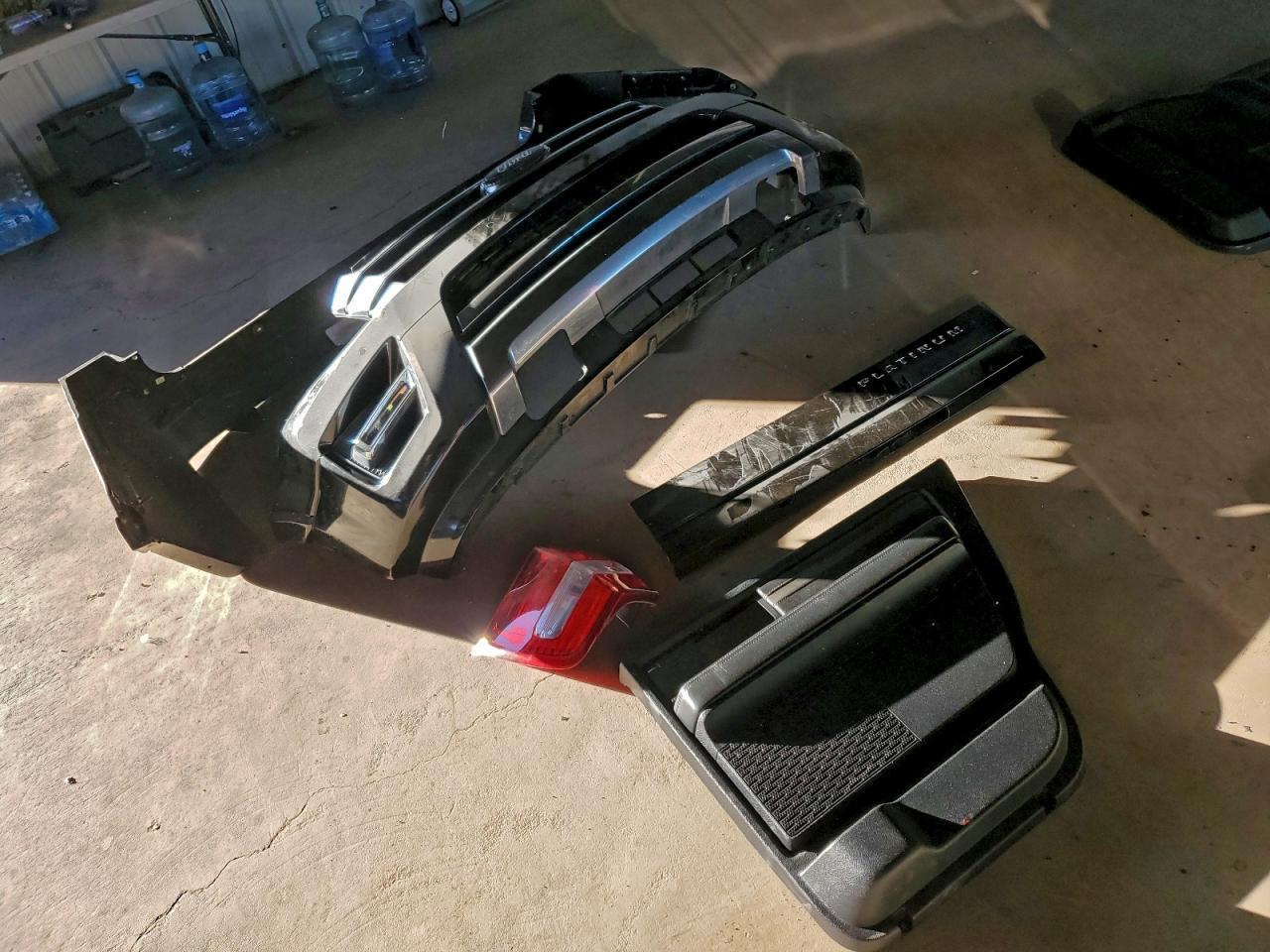 FORD EXPEDITION PLATINUM