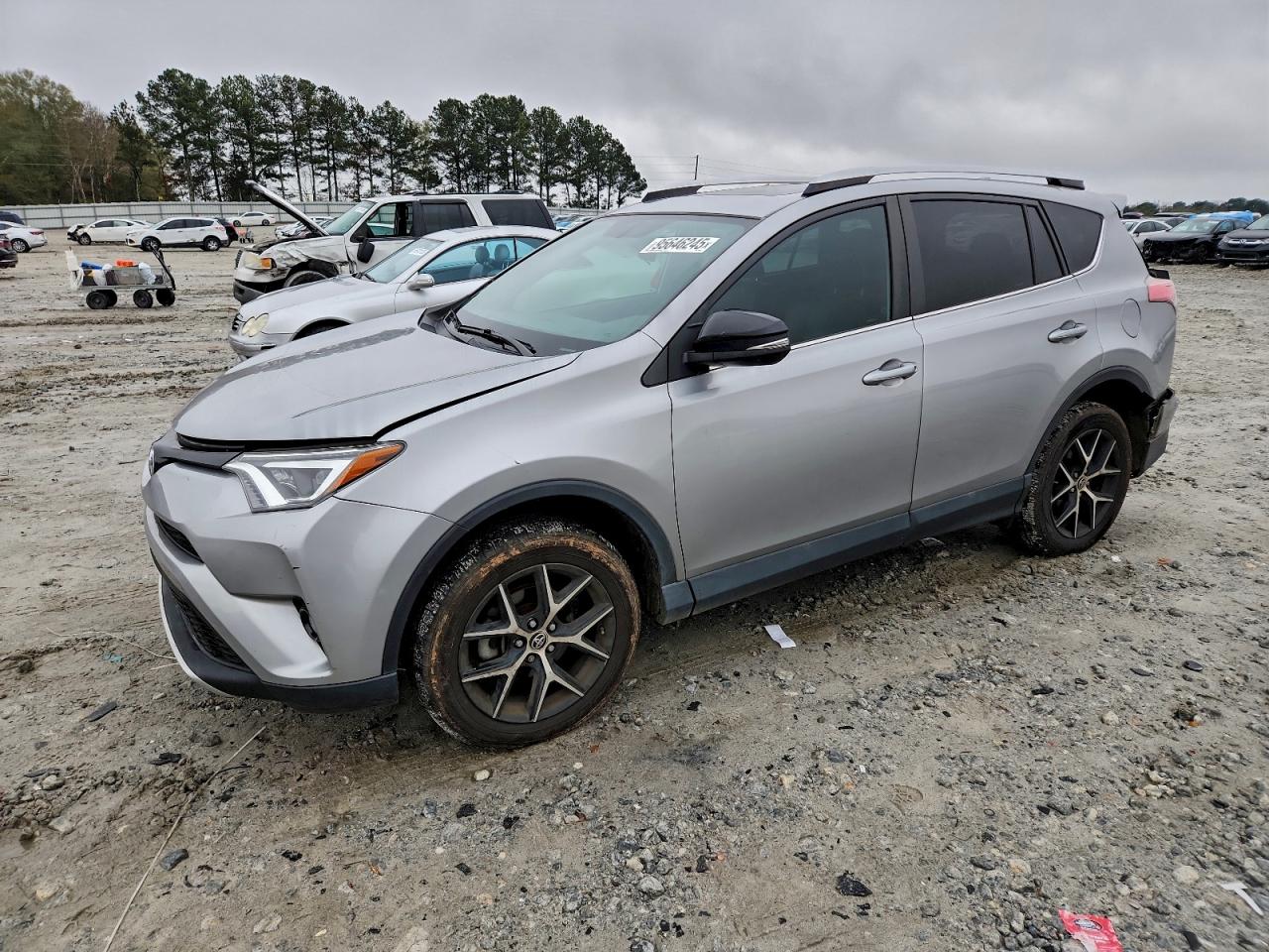 TOYOTA RAV4 SE