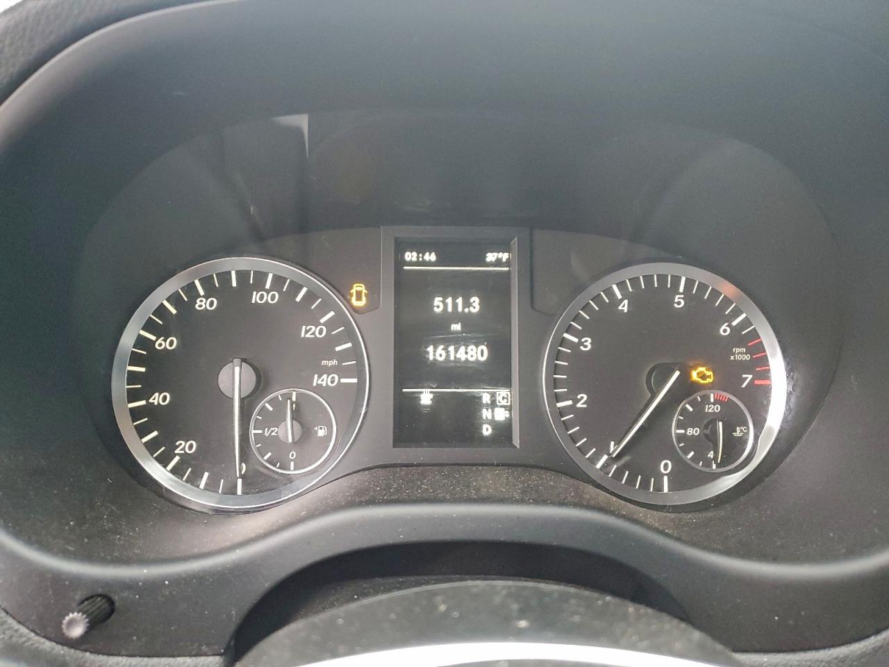 MERCEDES-BENZ METRIS