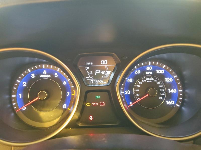 2015 HYUNDAI ELANTRA SE #3315743354